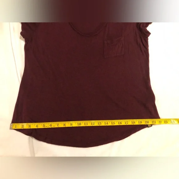 Rock & Republic, XL, 100% rayon plum light shimmer with deep front scoop - Picture 7 of 12